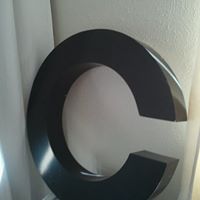 Caroline Cheek Photo 17