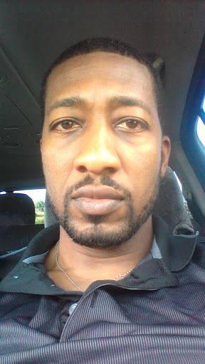 Louis Johnson Photo 33