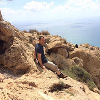 Andrew Robins Photo 17