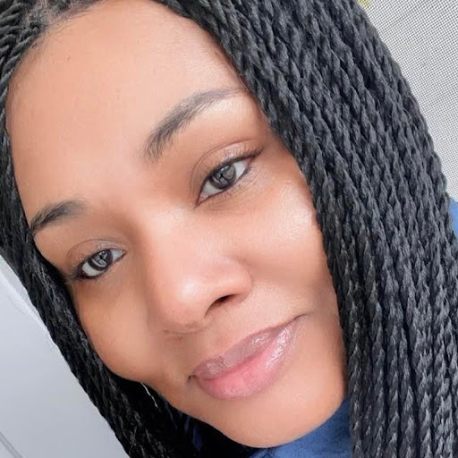 Angel Clemons Photo 11