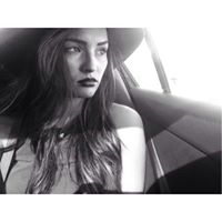 Julia Dougherty Photo 9