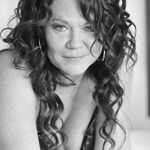 Debbie Lucas Photo 2