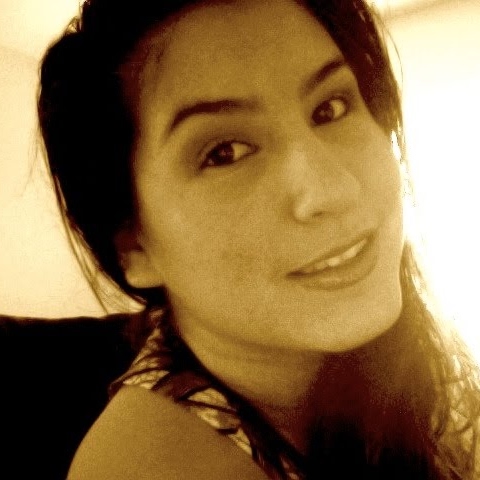 Janet Gomez Photo 8