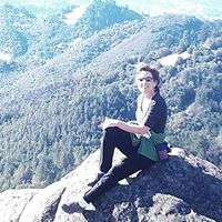 Michele Yeager Photo 25