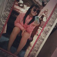Janet Velez Photo 17