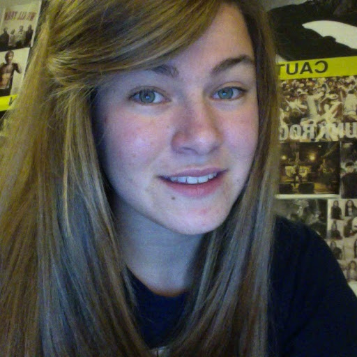 Samantha Hauser Photo 10