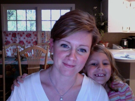 Elizabeth Falcone Photo 4