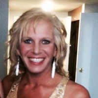 Katherine Heard Photo 19