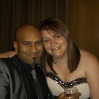 Sarah Livingstone Photo 10