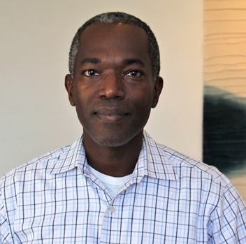 Christopher Singleton Photo 25