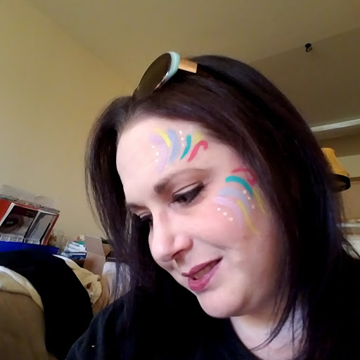 Vanessa Vaughn Photo 30