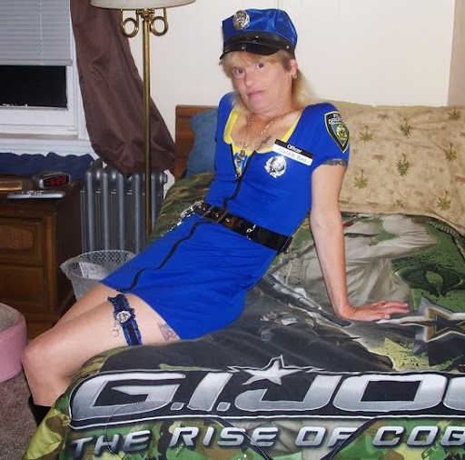 Linda Gilbert Photo 33