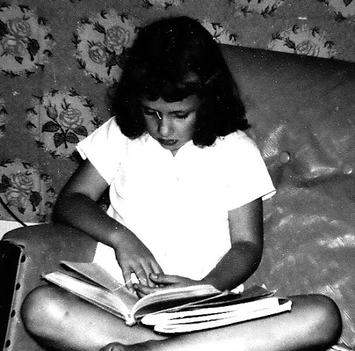 Susan Kane Photo 45