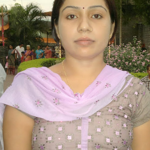 Arati Singh Photo 15