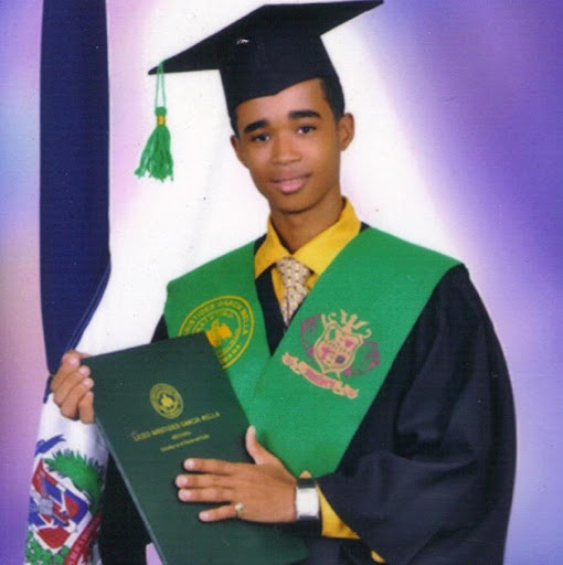 Gregory Roach Photo 26