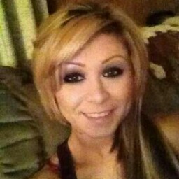 Sara Sheehan Photo 16