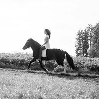 Anna Geisler Photo 17