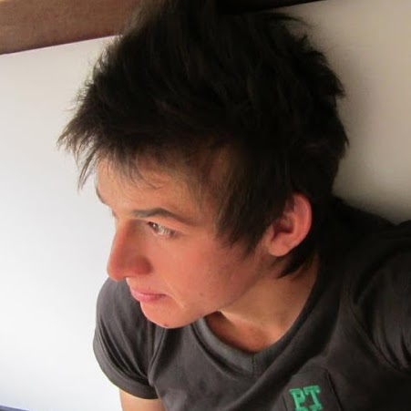 Adrian Vera Photo 24