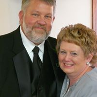 Kim Barbour Photo 15