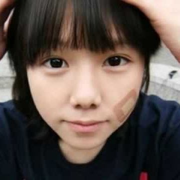 Angela Woo Photo 26
