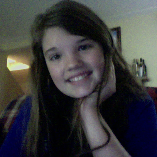 Julia Hickey Photo 19