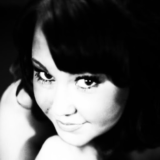 Angela Colbert Photo 3