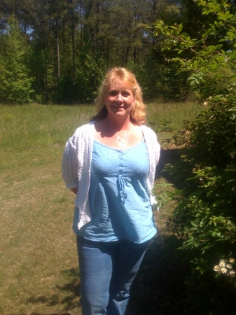 Rita Wilson Photo 17