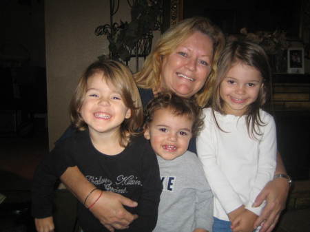 Terri Calvert Photo 15