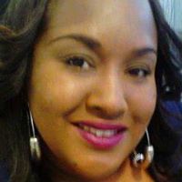 Nina Curtis Photo 20