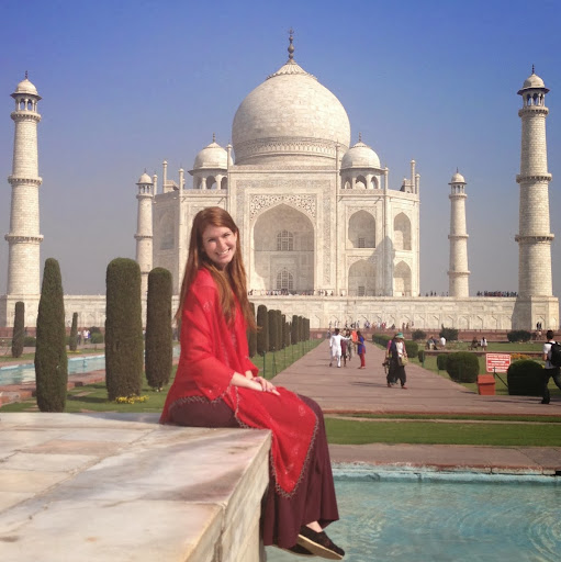 Sarah Levine Photo 22