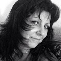 Regina Newman Photo 17