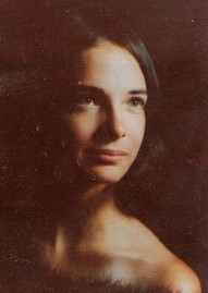 Vicki Middleton Photo 19