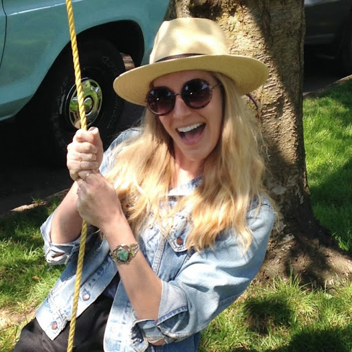 Kim Howe Photo 16 Kim Howe Photo 16