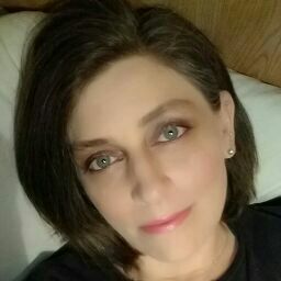 April Shelton Photo 15