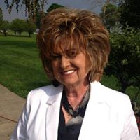 Deborah Vaughan Photo 21