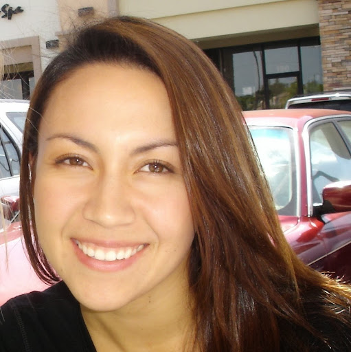 Elizabeth Silva Photo 3