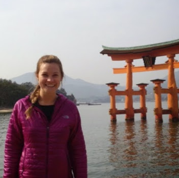 Beatrice Cook Photo 33