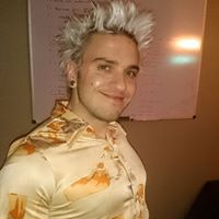 Aaron Lambert Photo 41