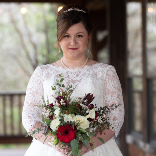 Allison Morgan Photo 22