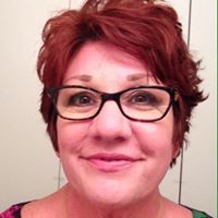 Amy Hendrick Photo 28