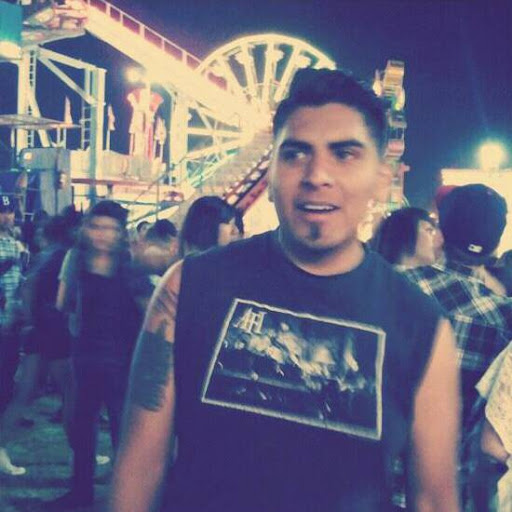 Adrian Alvarez Photo 30