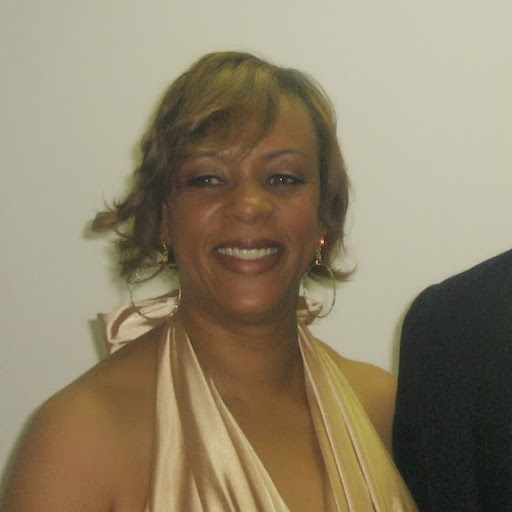 Carla Hill Photo 21