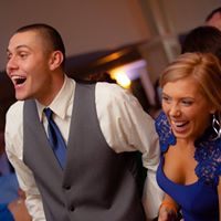 Taylor Hahn Photo 13