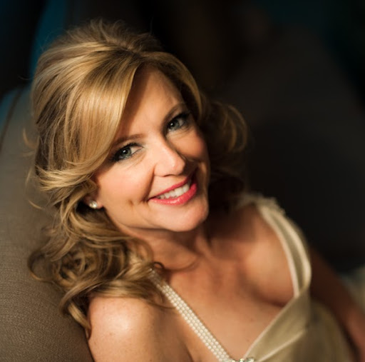 Colleen Schaefer Photo 18