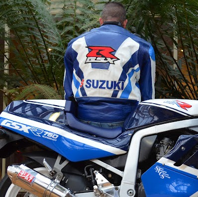 Dean Groves Photo 12