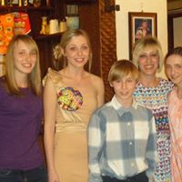 Sharon Holt Photo 48