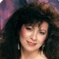 Betty Williams Photo 33