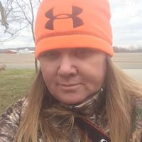 Sarah Lancaster Photo 23