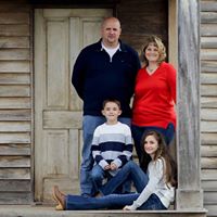 Kelly Smallwood Photo 17