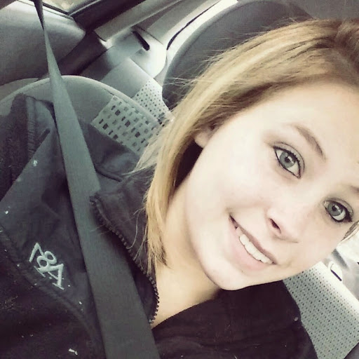 Summer Hayes Photo 3